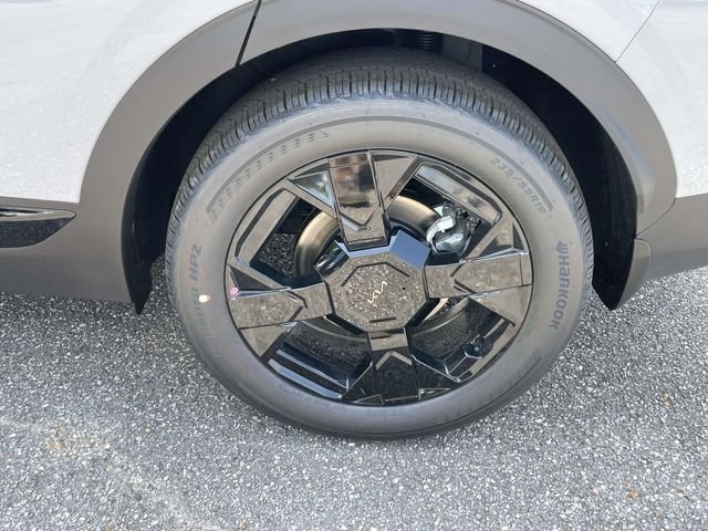 New 2026 Wolf Gray Kia X-Line image 6