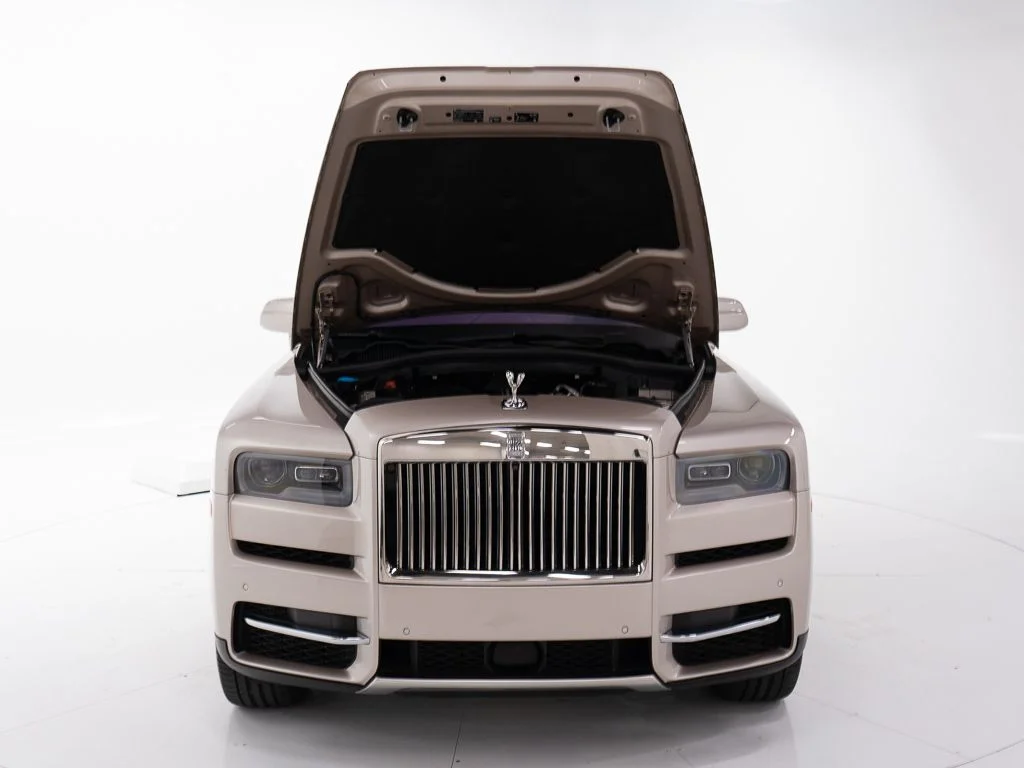 Certified Used 2019 White Sands Rolls-Royce  image 52