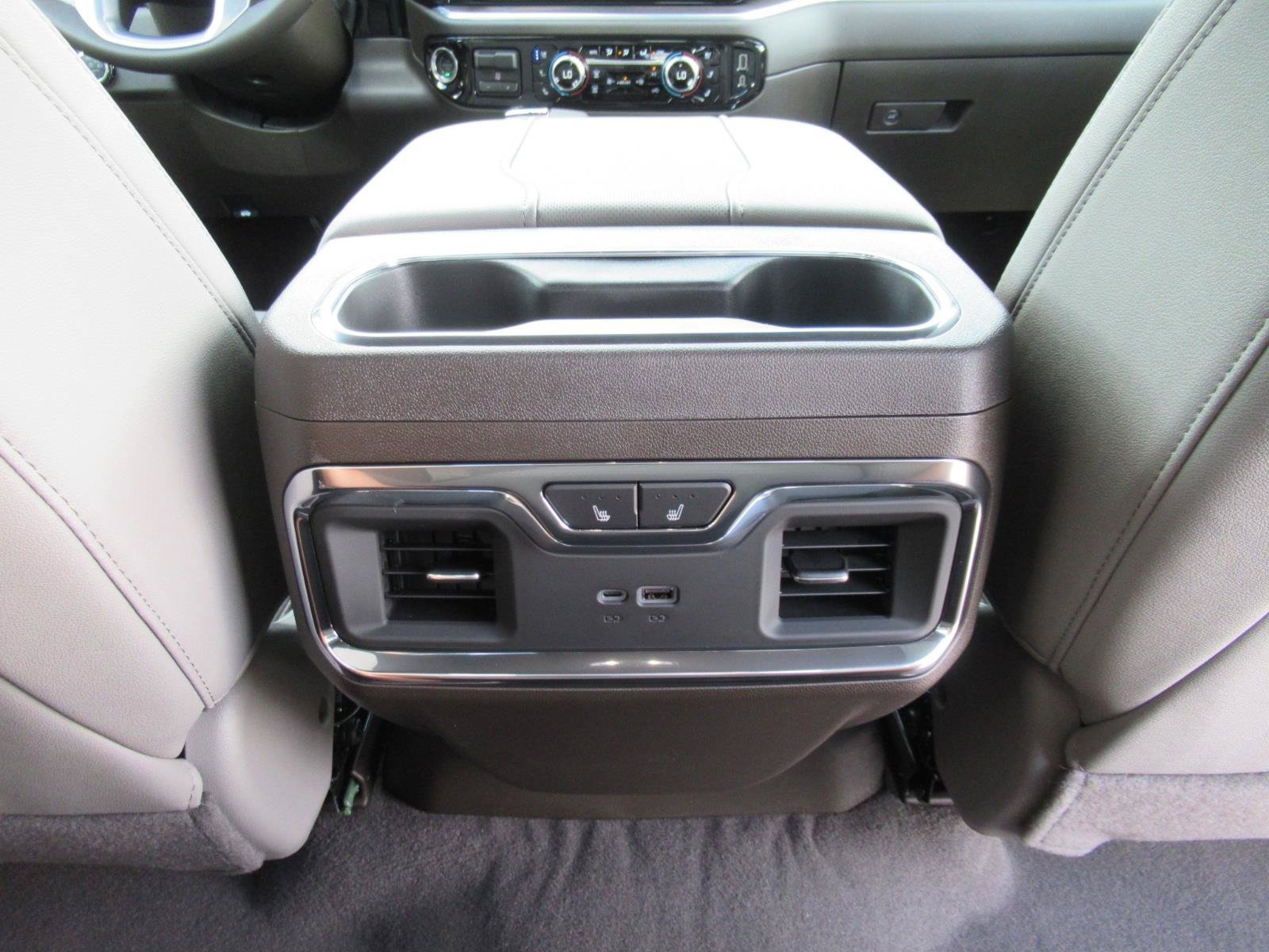 New 2026 Summit White GMC SLT image 34