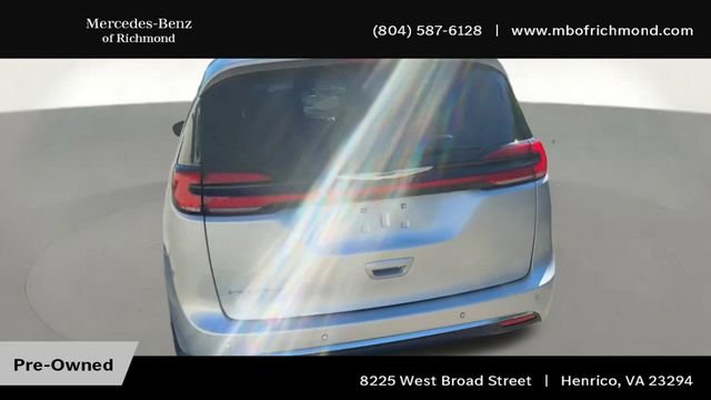 Used 2024 Silver Chrysler Touring L image 9