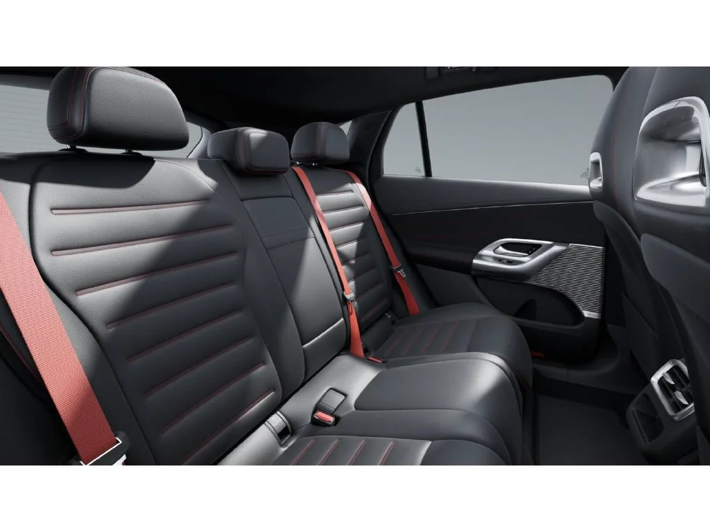 New 2027 Gray Mercedes-Benz GLC 400 image 5