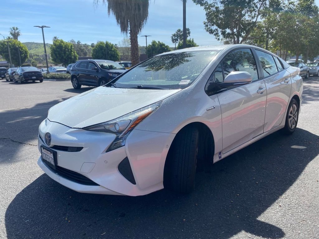 Used 2017 White Toyota Two image 5