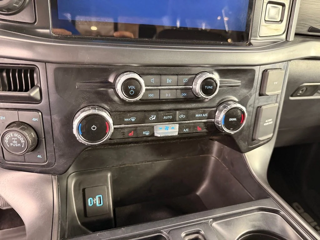 Used 2024 White Ford XLT image 25
