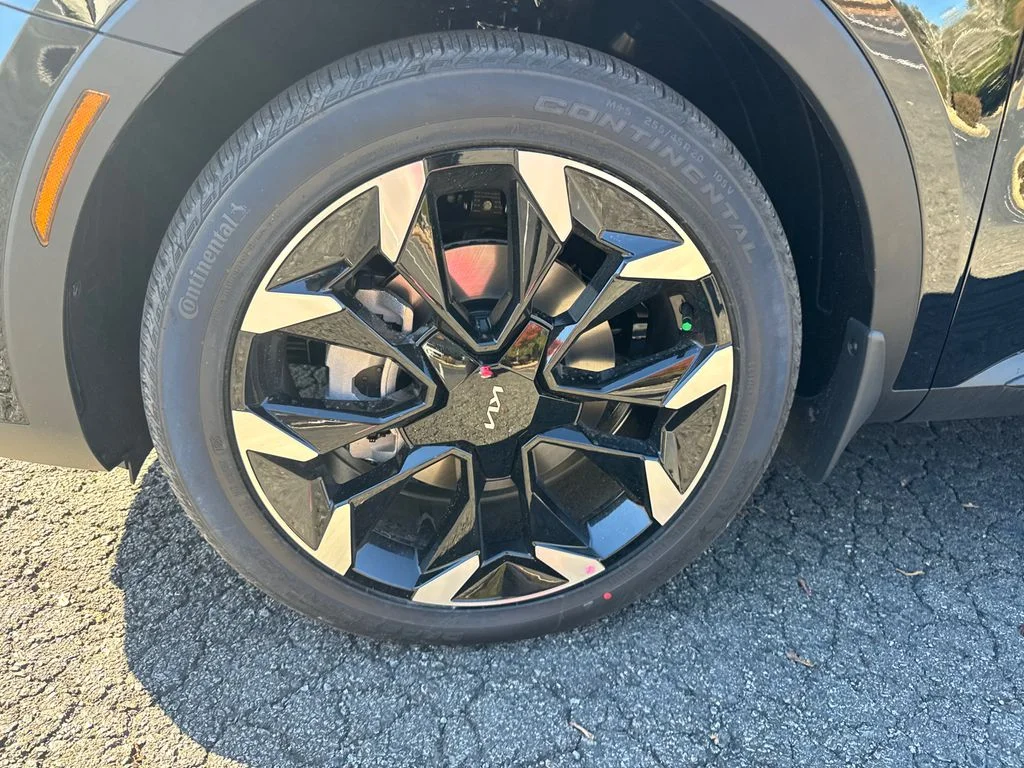 New 2026 Black Kia EX image 9