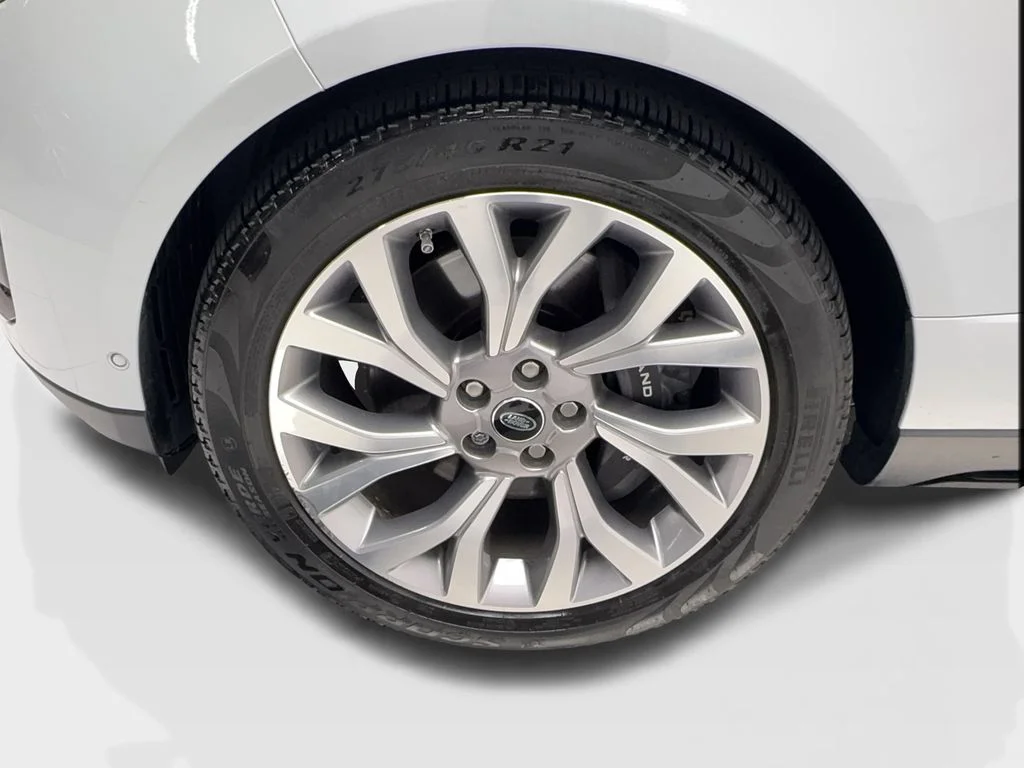 Used 2020 White Land Rover HSE image 12