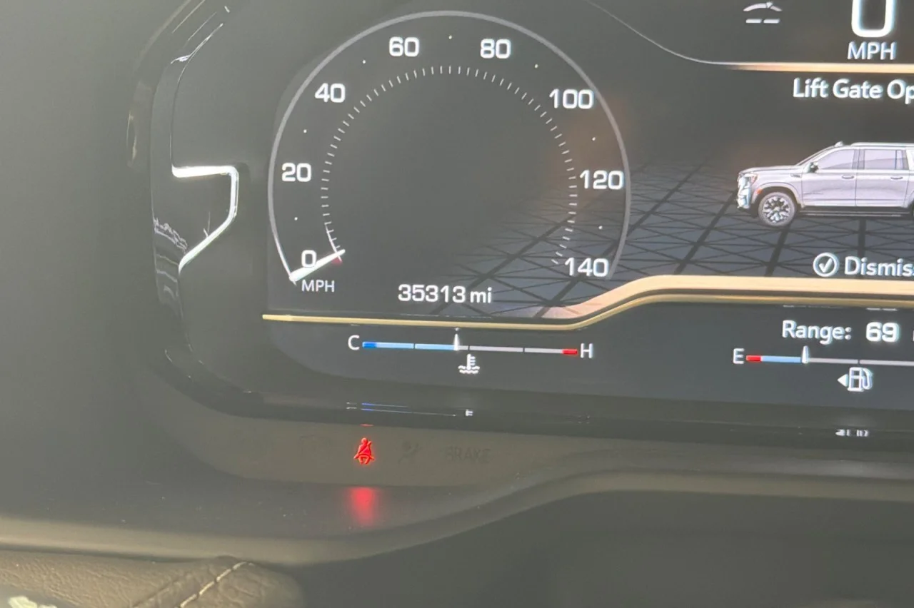 Used 2023 MIDNIGHT BLUE GMC Denali image 24
