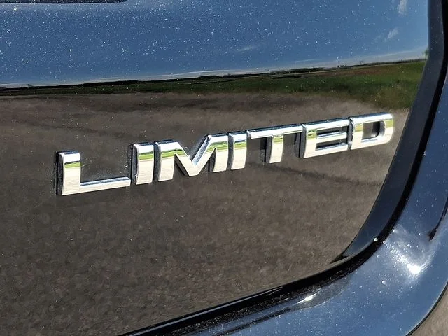 Certified Used 2025 Black Jeep Limited image 31