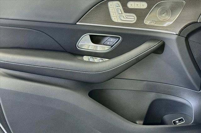 New 2027 Cirrus Silver Metallic Mercedes-Benz GLS 450 image 46