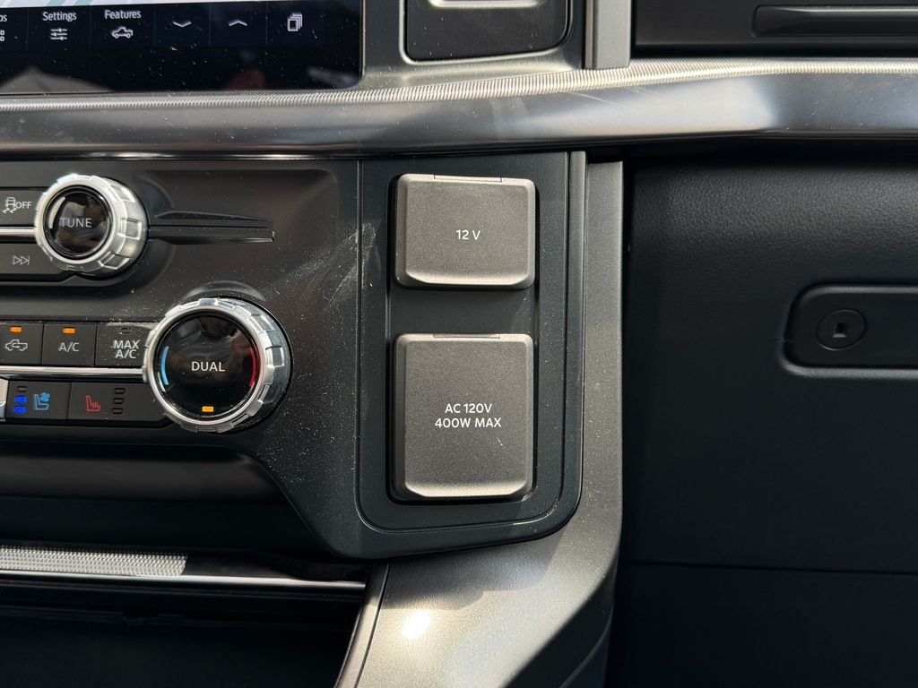 2025 Ford F-150 Lariat - Photo 25