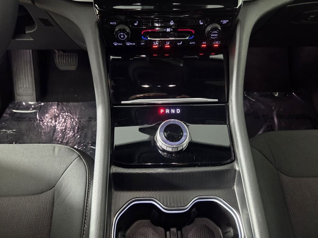 2025 Jeep Grand Cherokee Laredo - Photo 15