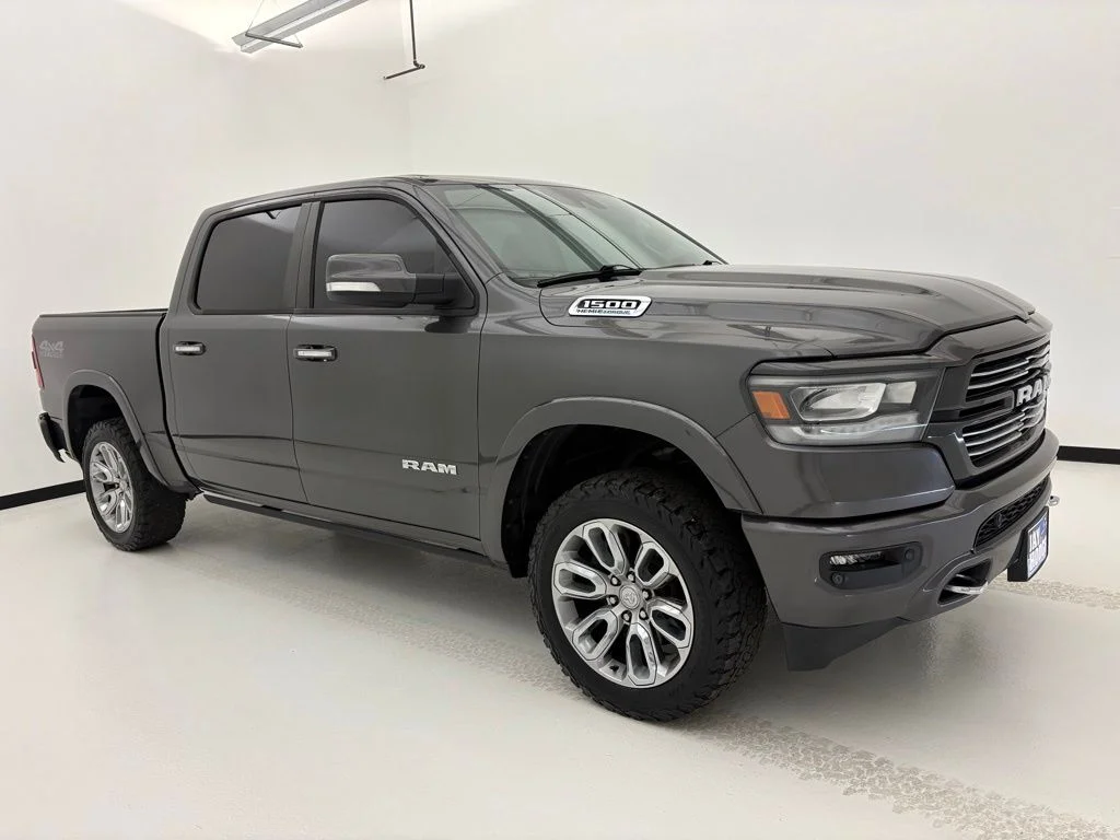 2021 RAM 1500 Laramie 4x4 Crew Cab 5'7's photo