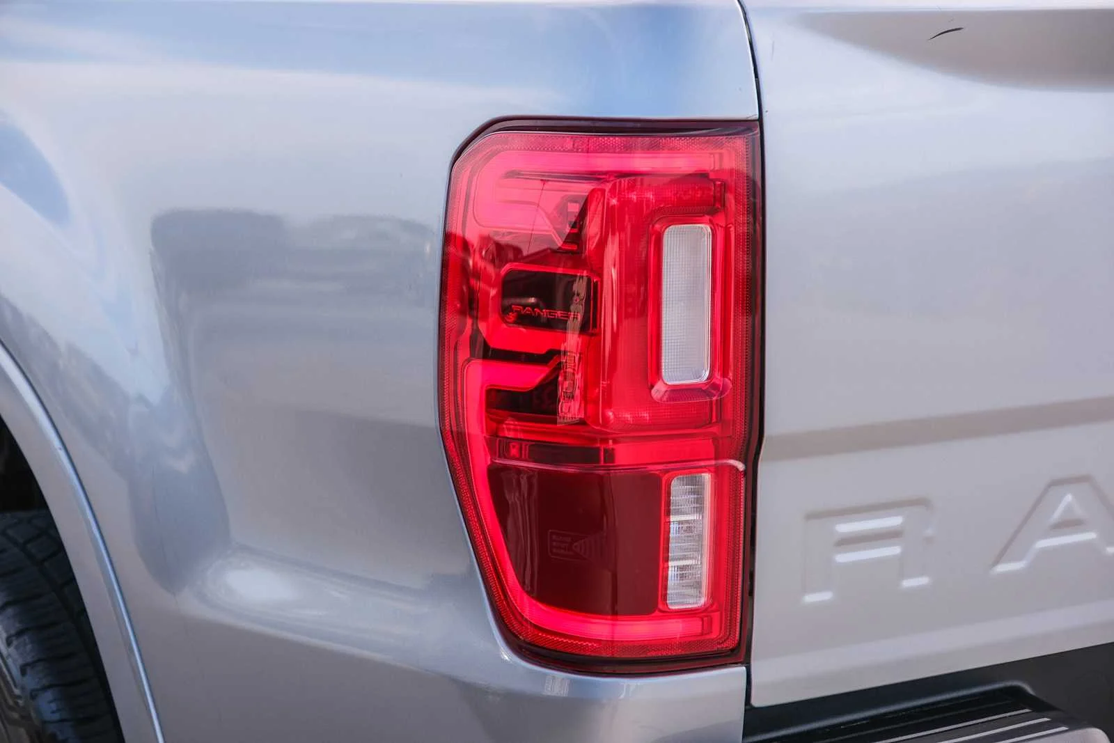 Used 2022 Iconic Silver Metallic Ford XLT image 7