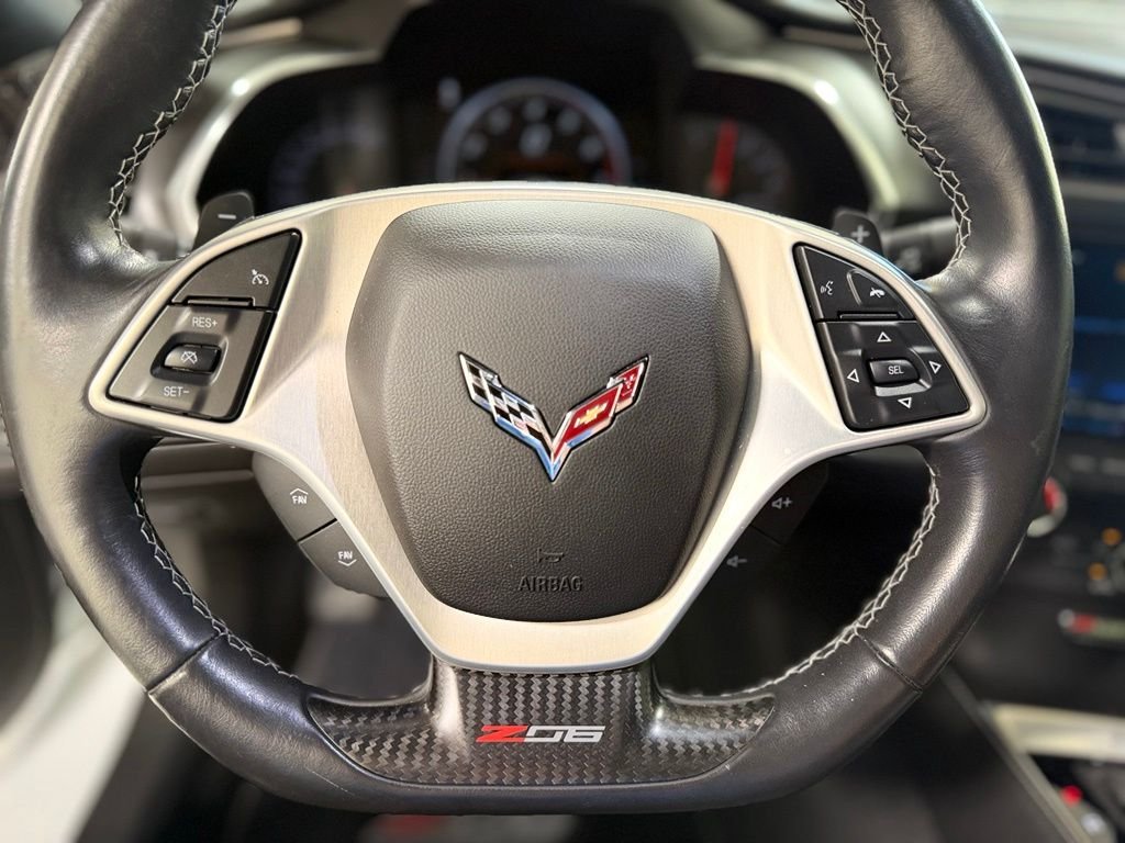 Used 2019 White Chevrolet Z06 image 15
