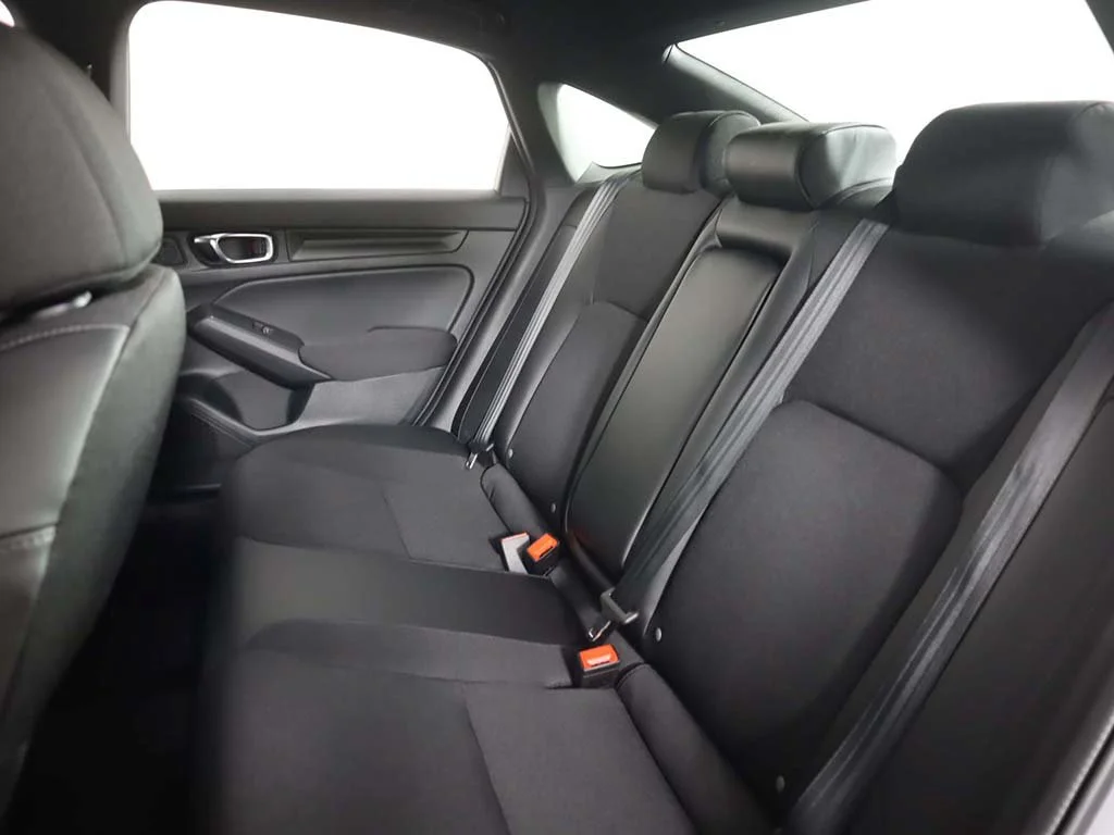 2025 Honda Civic Sport - Photo 29
