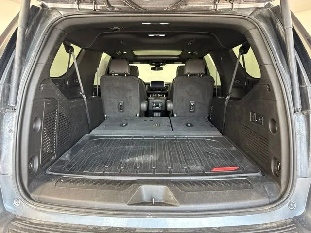 Used 2022 Gray GMC SLT image 23