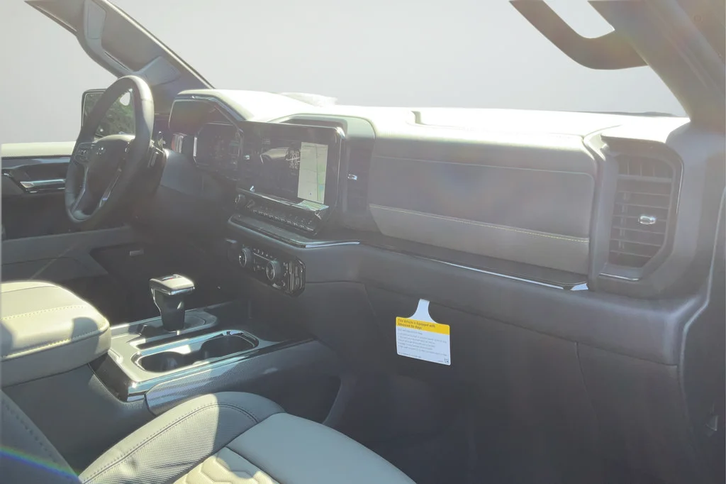 2026 Chevrolet Silverado 1500 ZR2 - Photo 44