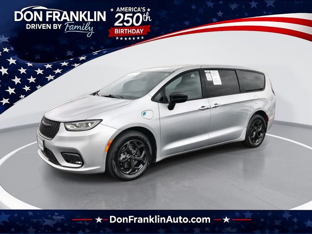2023 Chrysler Pacifica Hybrid Limited