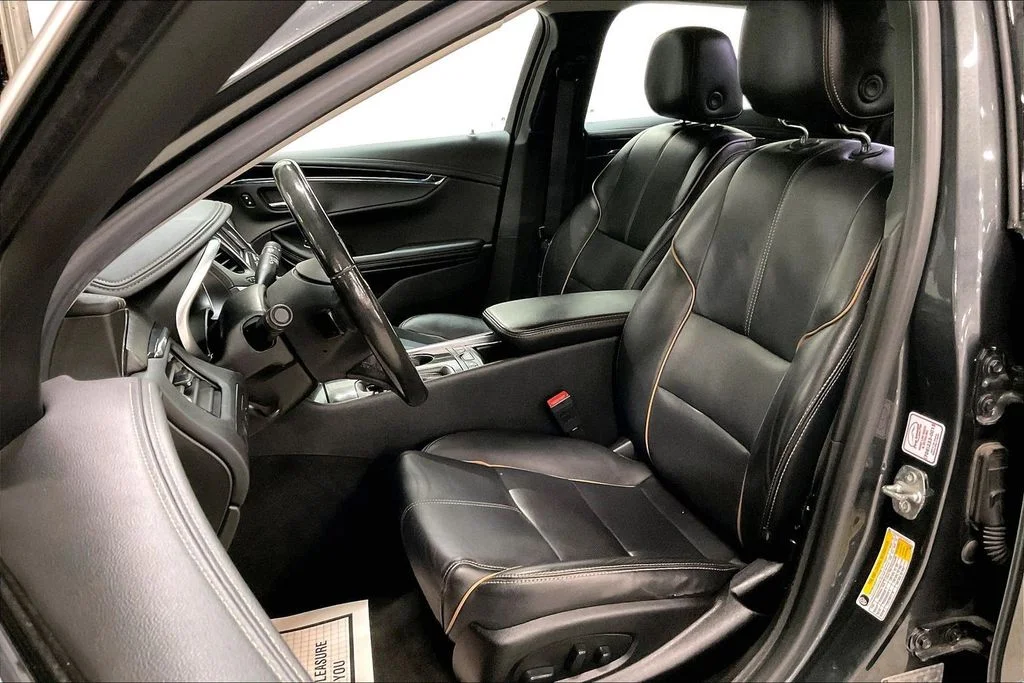 Used 2019 Gray Chevrolet Premier image 24