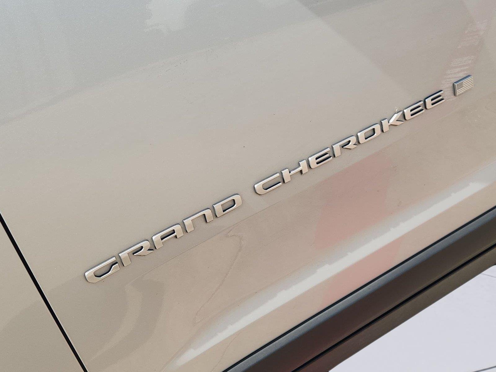 2025 Jeep Grand Cherokee L photo 31 of 34