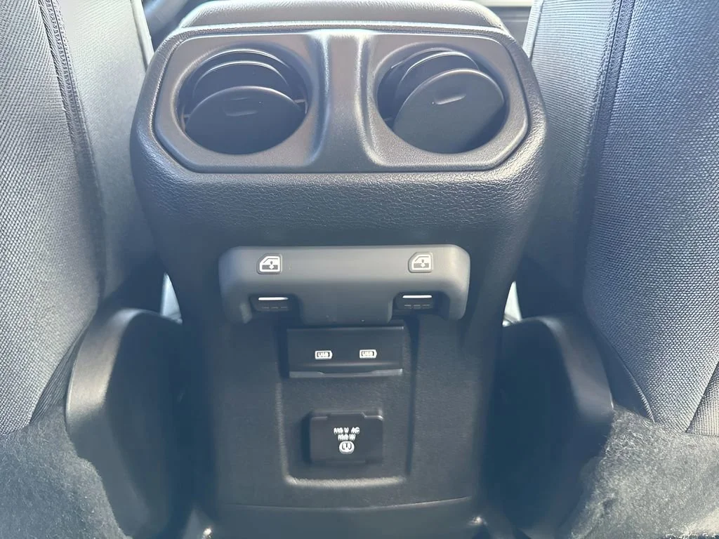 Used 2025 Black Jeep Sahara image 11