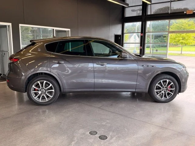 Used 2021 Grigio Maratea Metallic Maserati Base image 6