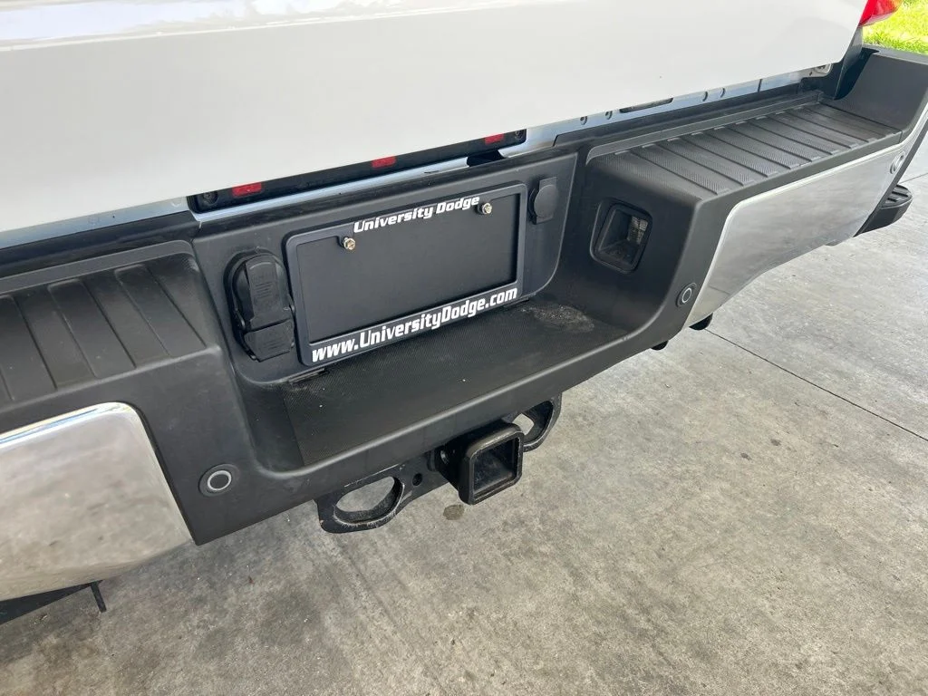 Used 2025 White Ford XL image 18