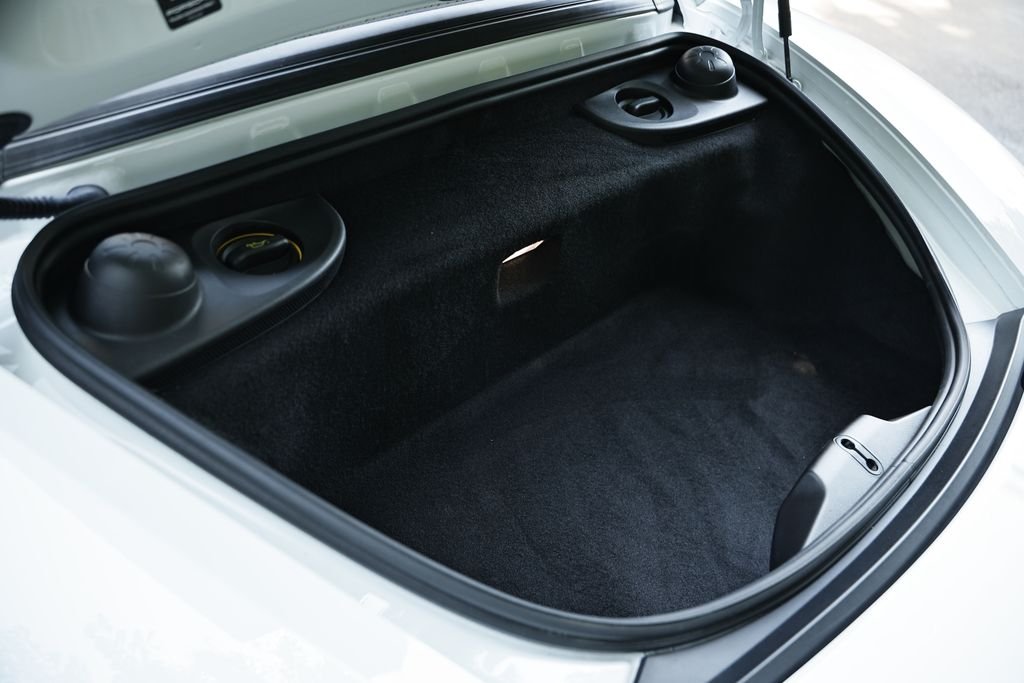 Used 2025 White Porsche S image 30