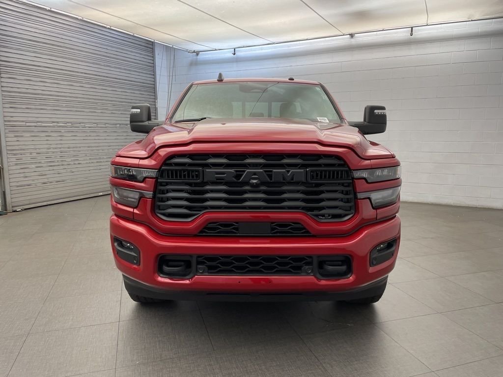 New 2026 Molten Red Pearl-Coat Exterior Paint RAM Big Horn image 9