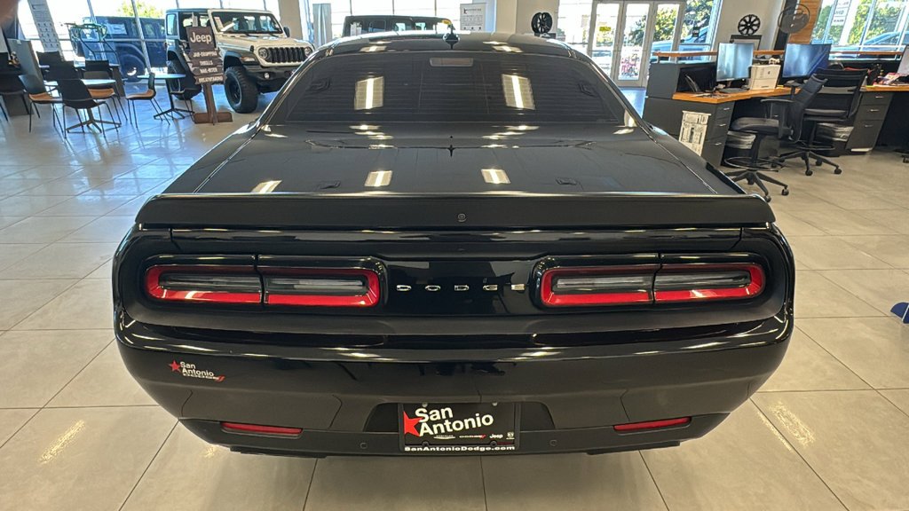 Used 2023 Black Dodge SRT Hellcat Jailbreak image 6