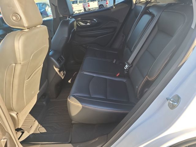 Used 2022 Summit White GMC AT4 image 10