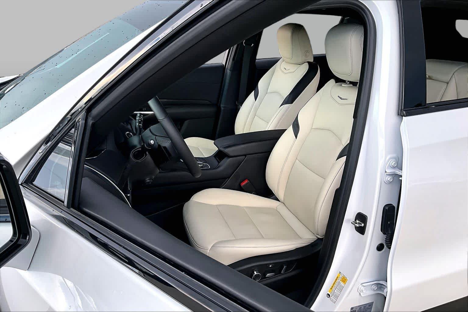 Used 2023 Crystal White Tricoat Cadillac FWD Sport image 8
