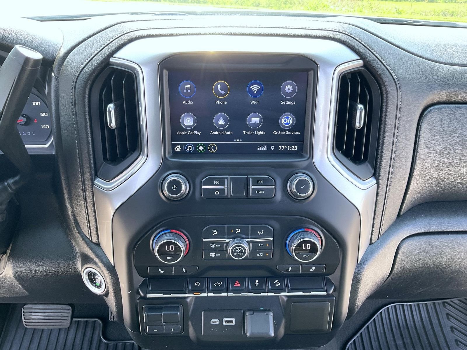 Used 2021 Silver Chevrolet RST image 14