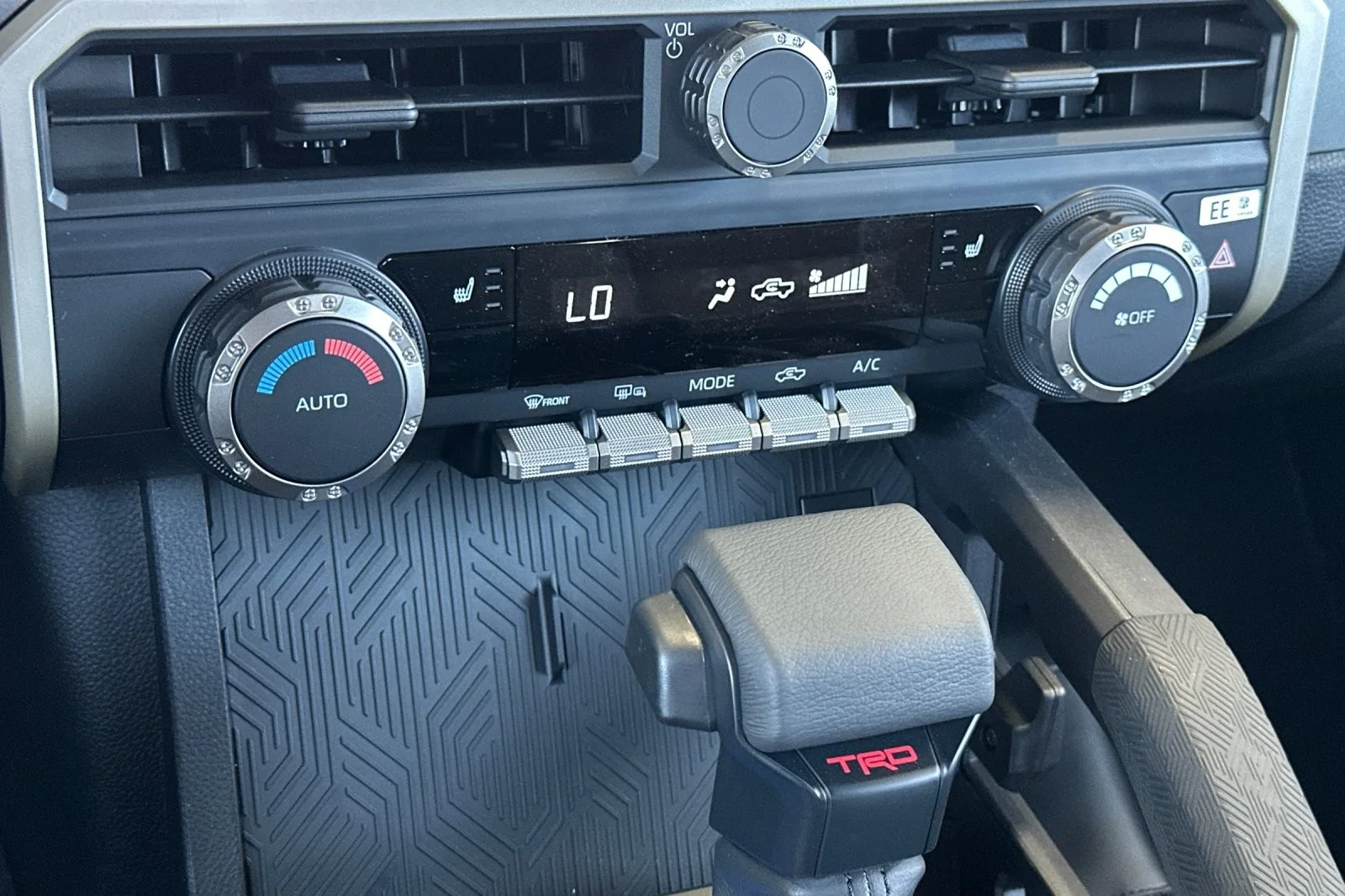 New 2026 Celestial Silver Metallic Toyota Tacoma TRD Off-Road image 18