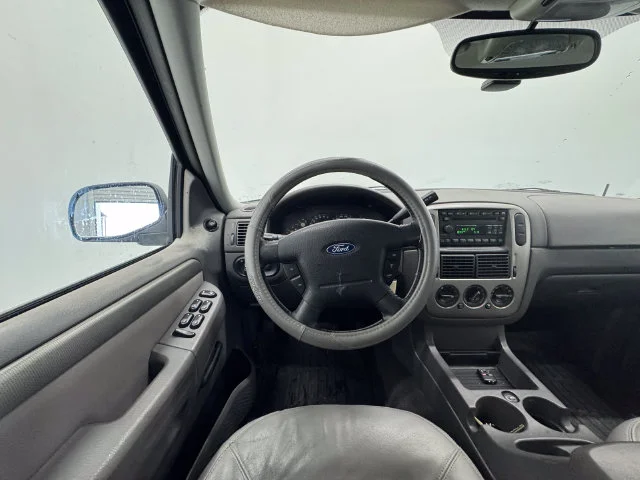 Used 2005 Silver Birch Clearcoat Metallic Ford XLT image 20