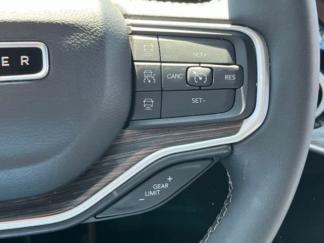 Used 2023 White Jeep Series III image 18