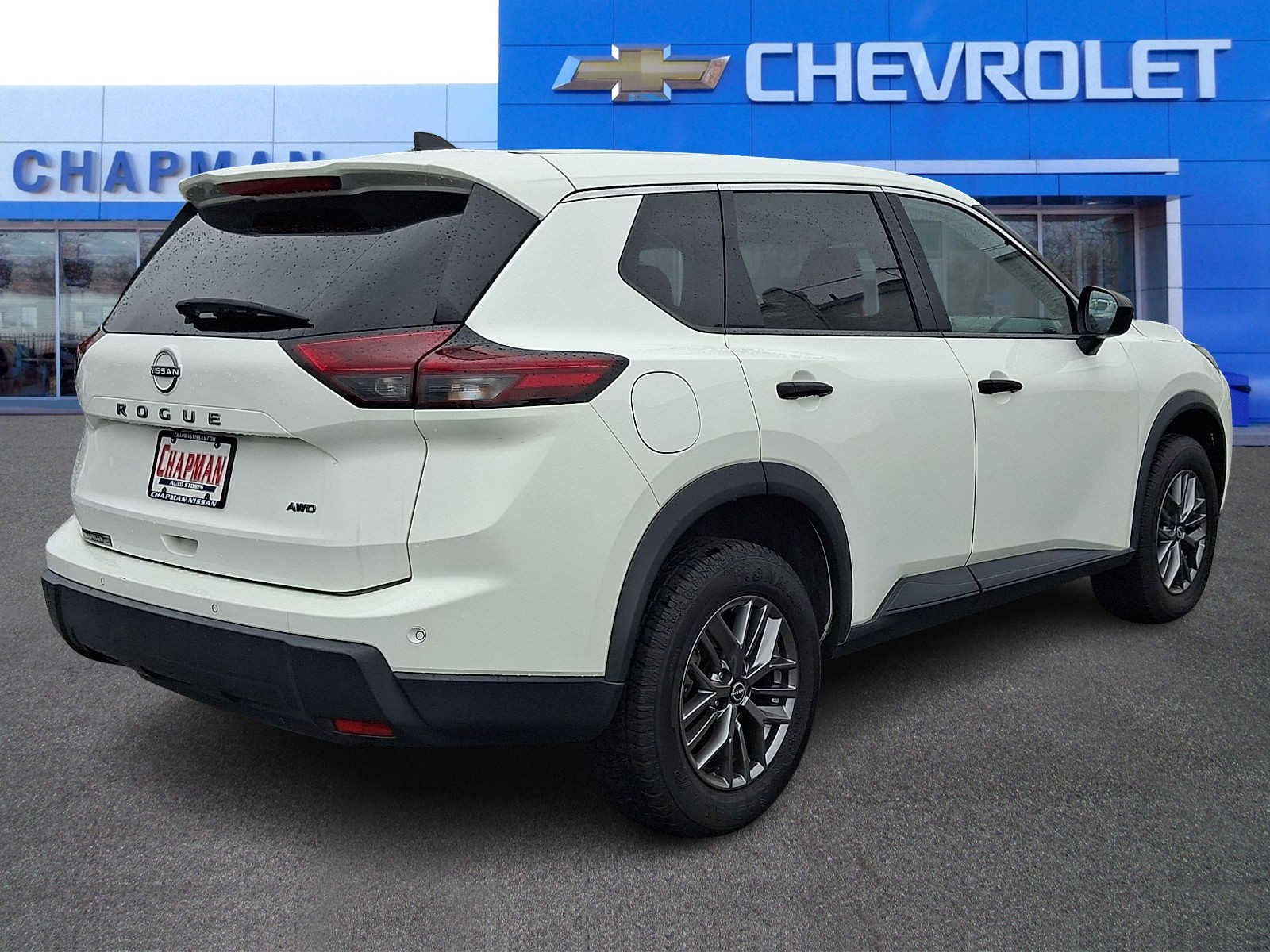 Used 2024 White Nissan S Intelligent AWD image 6
