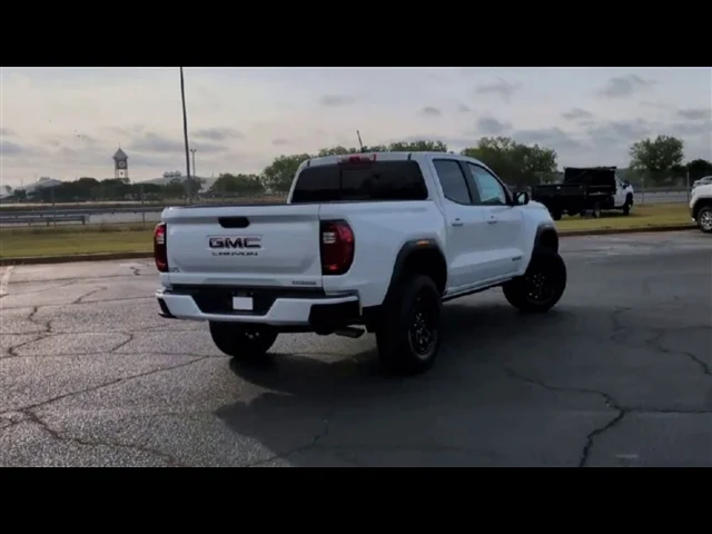 New 2026 Summit White GMC Elevation image 32