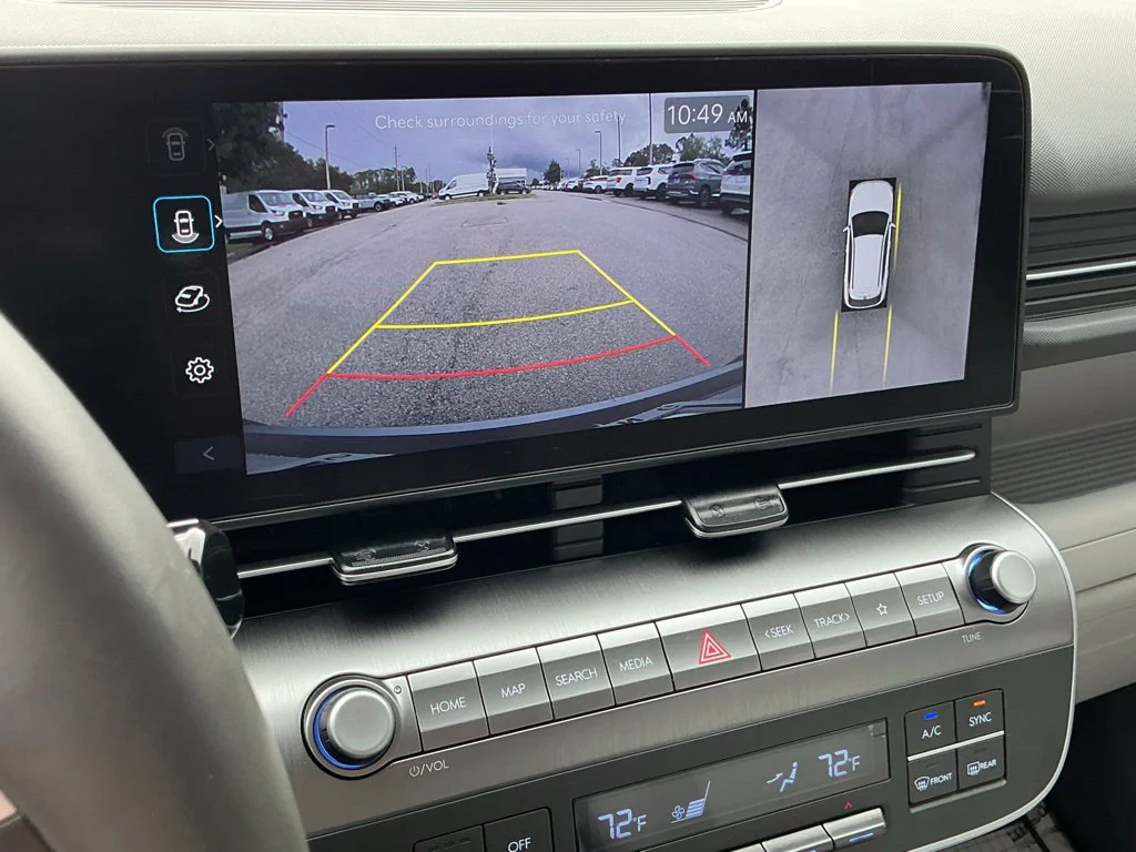 Used 2025 Gray Hyundai Limited image 37