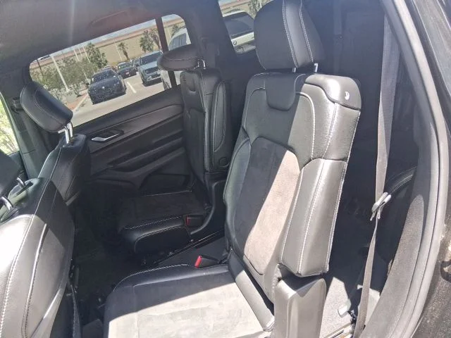 Used 2024 Black Jeep Altitude X image 16