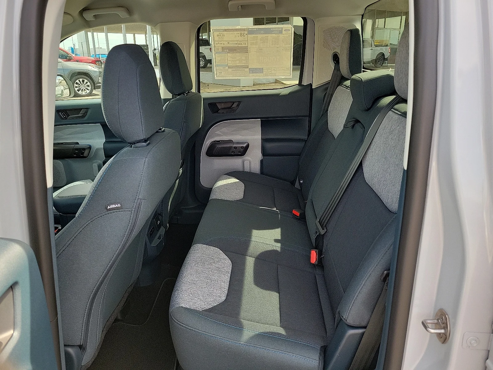 New 2025 Space White Metallic Ford XLT image 10