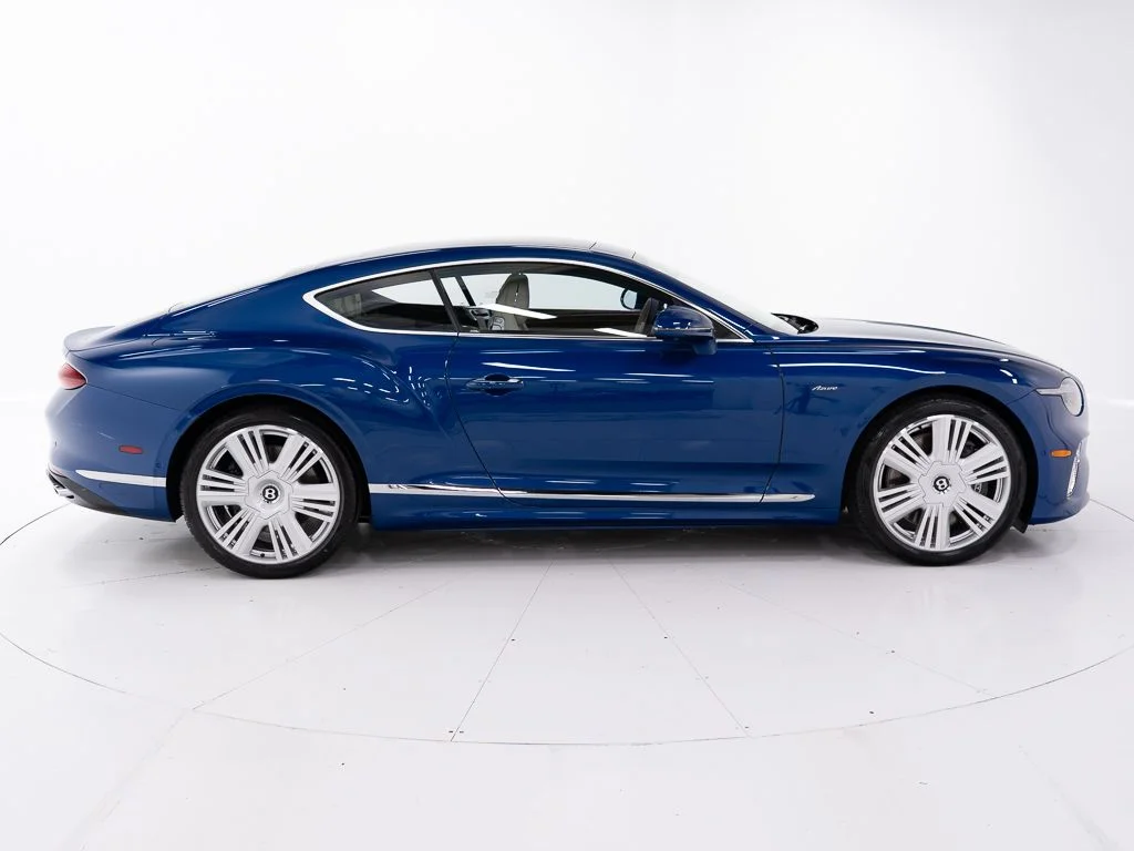 New 2026 Sequin Blue - by Mulliner Bentley Azure image 6