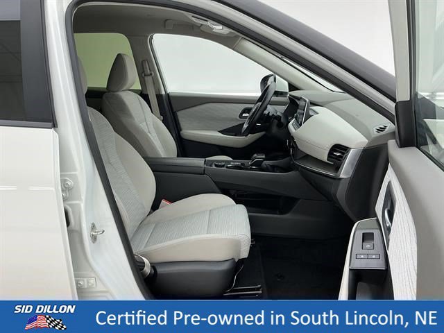 Certified Used 2023 Pearl White Tricoat Nissan SV image 25