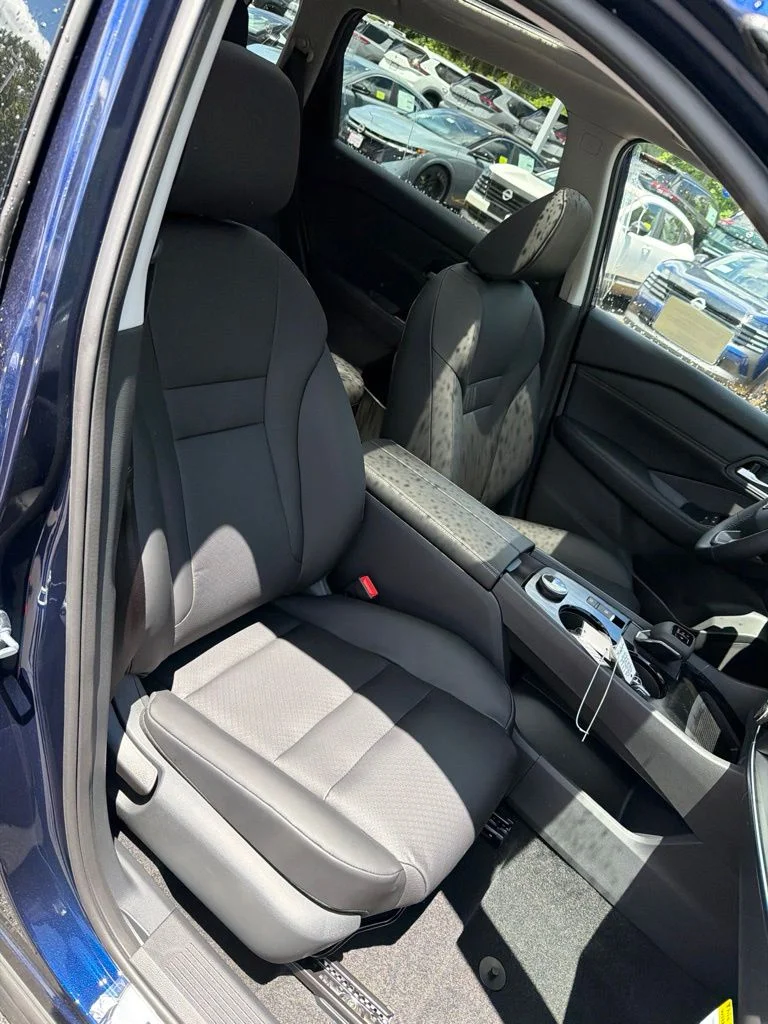 New 2026 Deep Ocean Blue Pearl Nissan Dark Armor™ image 29