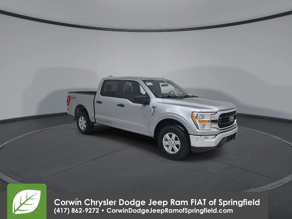 Used 2022 Silver Ford XLT image 3