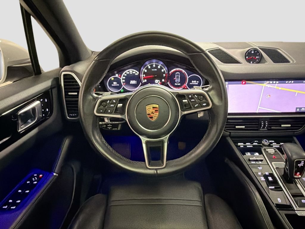 Used 2020  Porsche  image 24