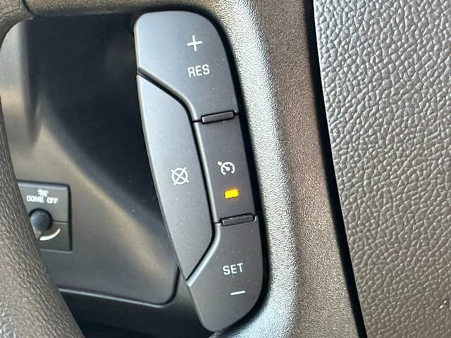 2025 Chevrolet Express Cargo Work Van - Photo 10
