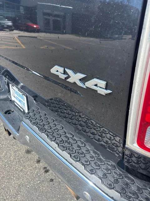Used 2017 Black Ram Laramie image 5