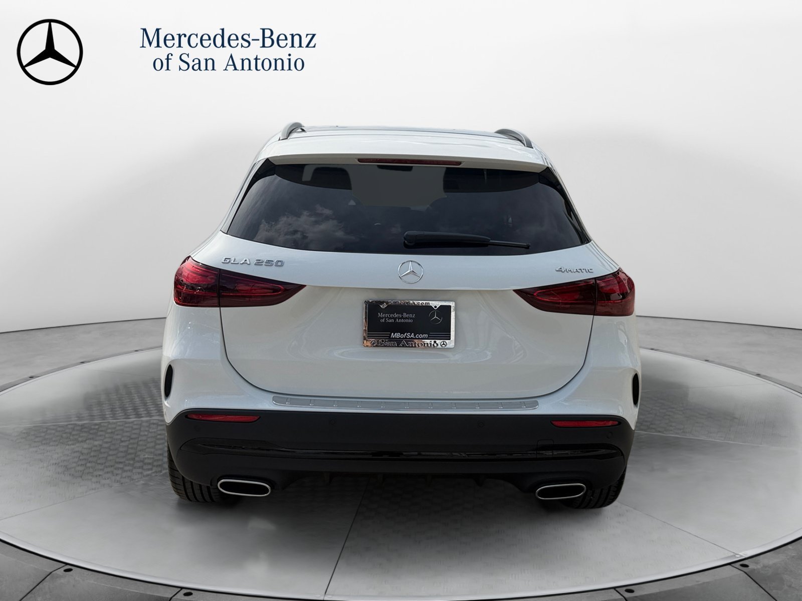 New 2026 Polar White Mercedes-Benz GLA 250 image 31