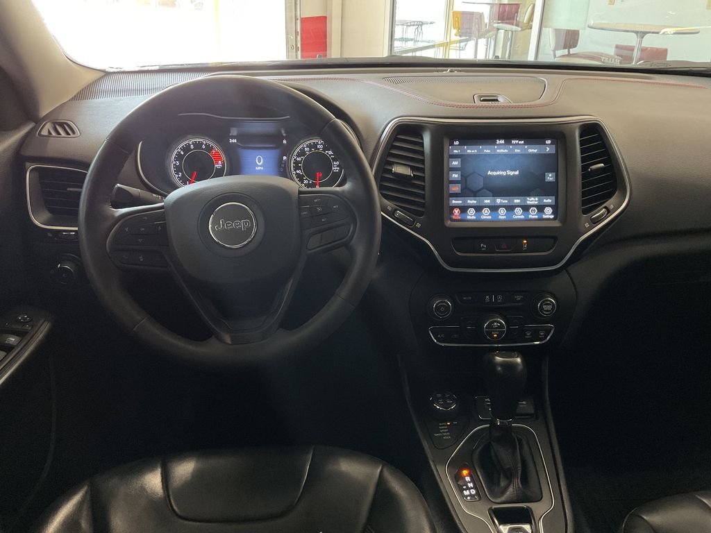 Used 2022 Black Jeep Trailhawk image 32