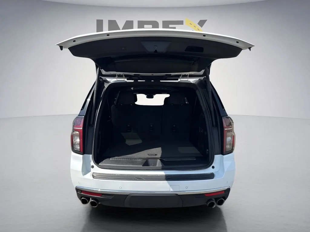 Used 2023 Summit White Chevrolet Premier image 31